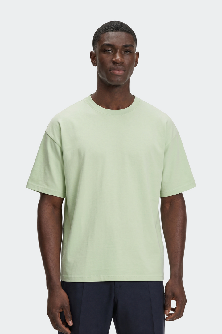 Haus Albrecht – Hugo Schweres Baumwoll-T-Shirt