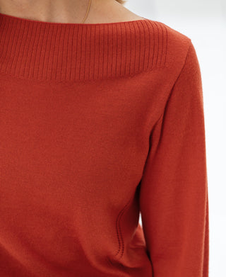 LA MUSE Cayenne U-Boot-Ausschnitt Pullover