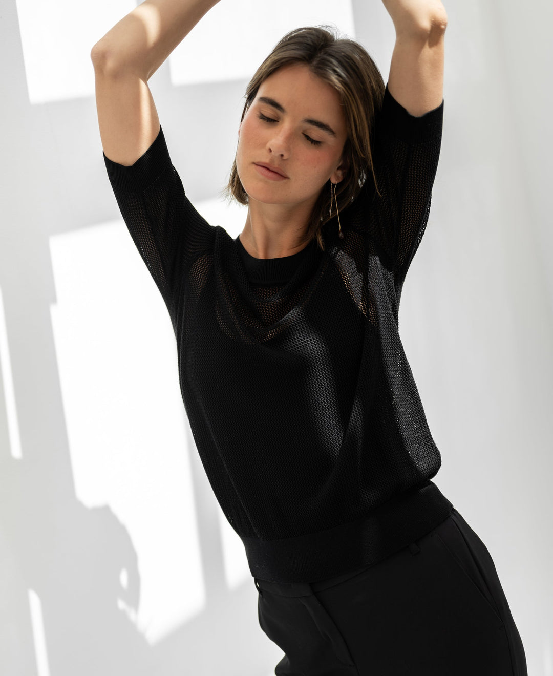 Schwarzer Mesh-Pullover LE NANCY mit Seidenanteil