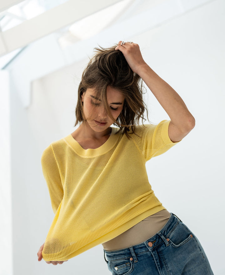 LE NANCY Mesh Pullover mit Seide in Zitronenpressé