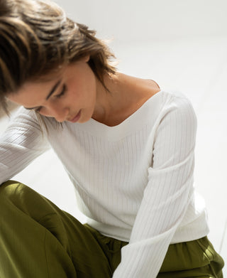 Tencel Silk Boot-Cut Sweater LA TULIPE White