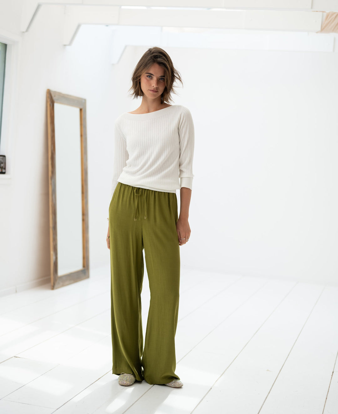 Tencel Silk Boot-Cut Sweater LA TULIPE White